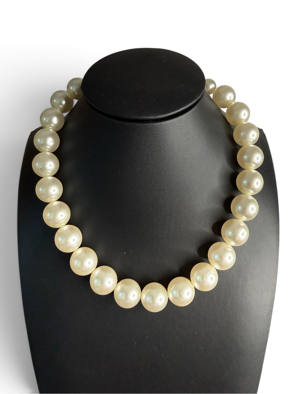Vintage Silver-Tone Faux Pearl Choker Necklace - Picture 5 of 8